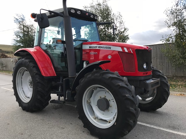 2002 MASSEY FERGUSON 6460
