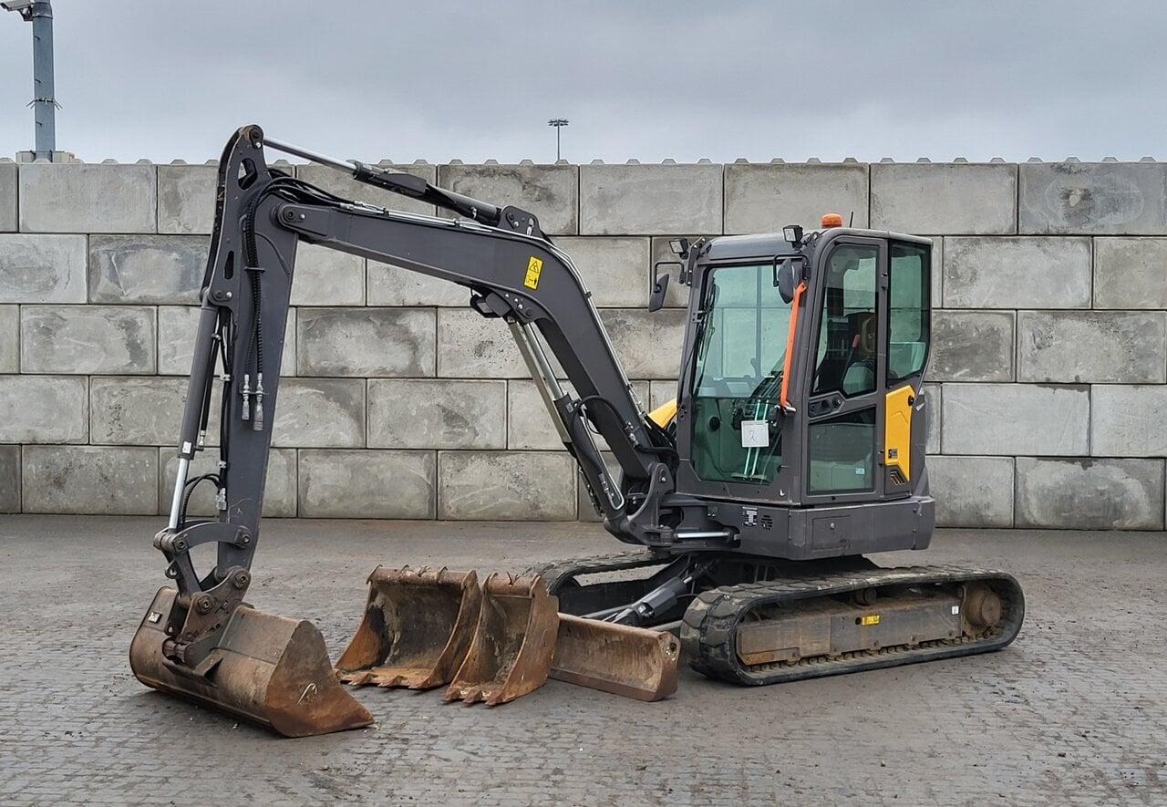 2021 Volvo ECR50 F